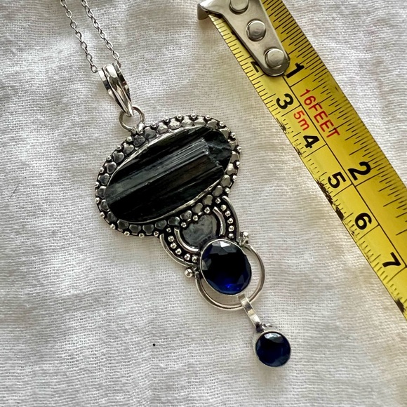 925 Gorgeous! Ornate RAW Black Tourmaline + Tanzanite Pendant Necklace - Picture 5 of 9